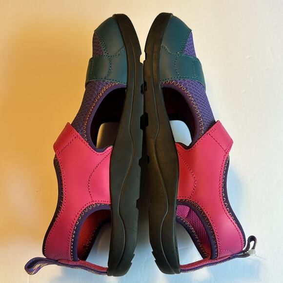 Teva Kids Durable  T hurricane Seekado Secure Strap Lightweight Sandals  Sz 5 - Picture 11 of 11